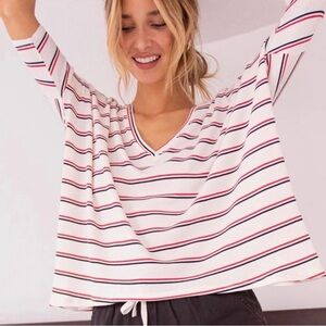 Lulus • Starting Line Ivory Striped Oversized V-Neck Tee Size Small